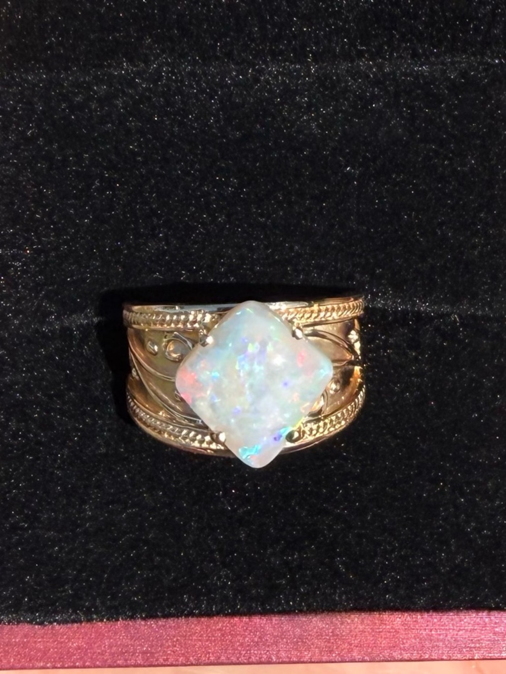 14k Gold Australian Opal Statement Ring - Picture 4 of 13
